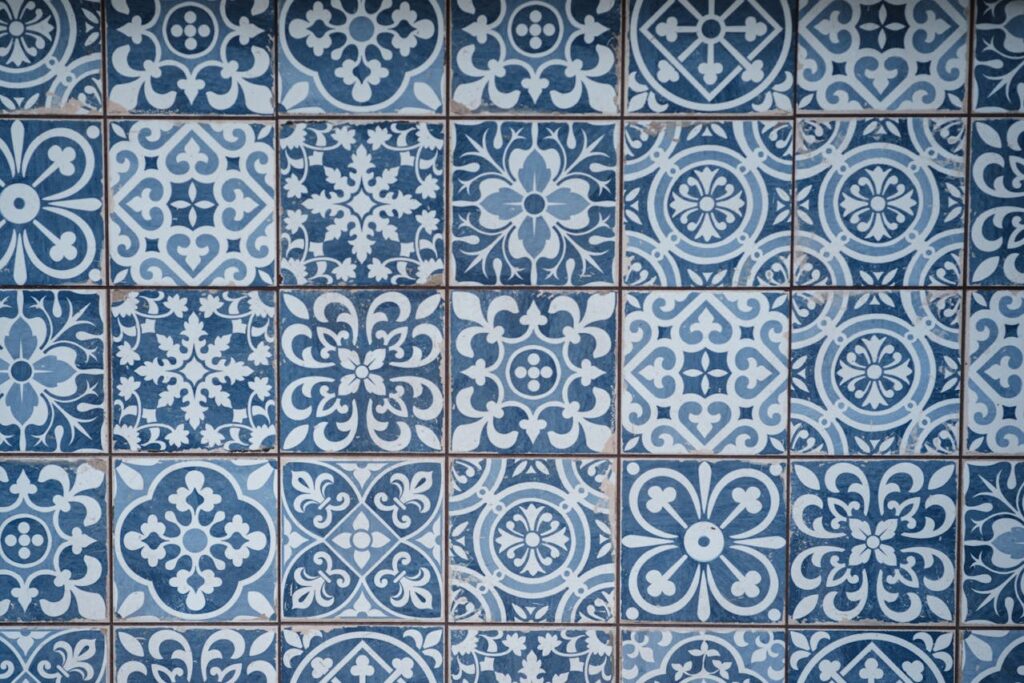 The Benefits of Using Porcelain vs Ceramic Tiles in Singapore Homes